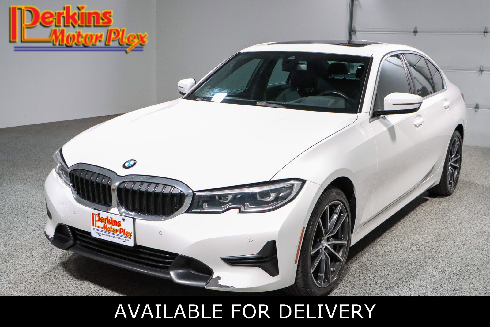 Used 2021 BMW 330i xDrive Sedan w/ Premium Package image 1
