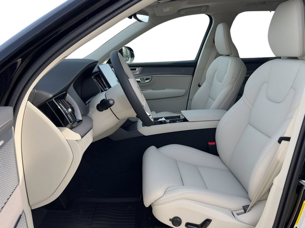 New 2026 Volvo XC90 T8 Ultra w/ Lounge Package AWD/4WD image 6