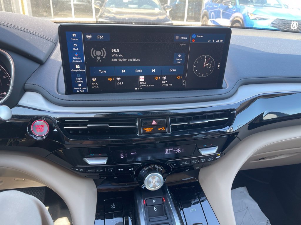 Certified 2025 Acura MDX w/ Technology Package AWD/4WD image 9