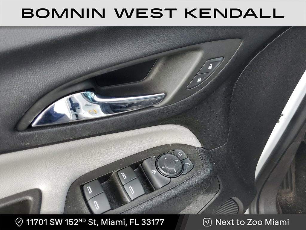 Used 2023 Chevrolet Equinox LS image 22