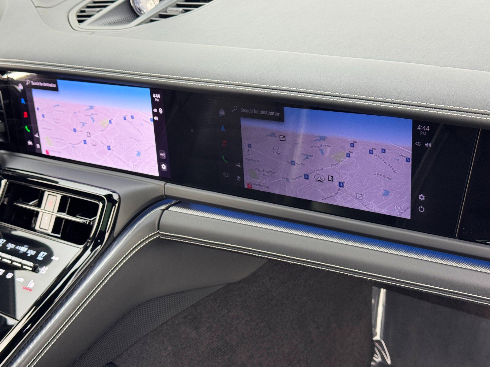 Used 2025 Porsche Panamera 4S image 34