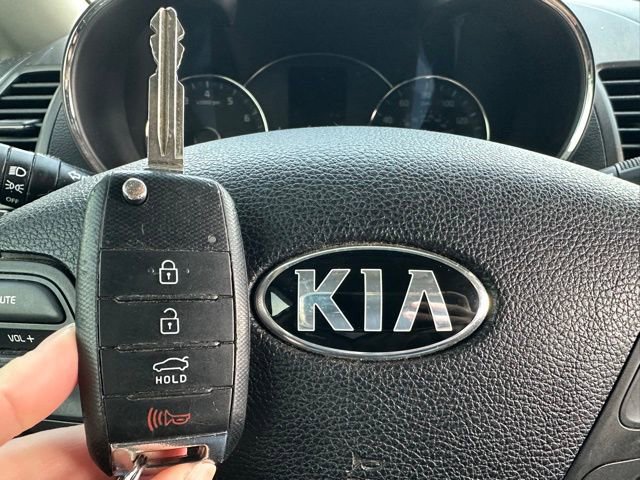Used 2016 Kia Forte LX image 36