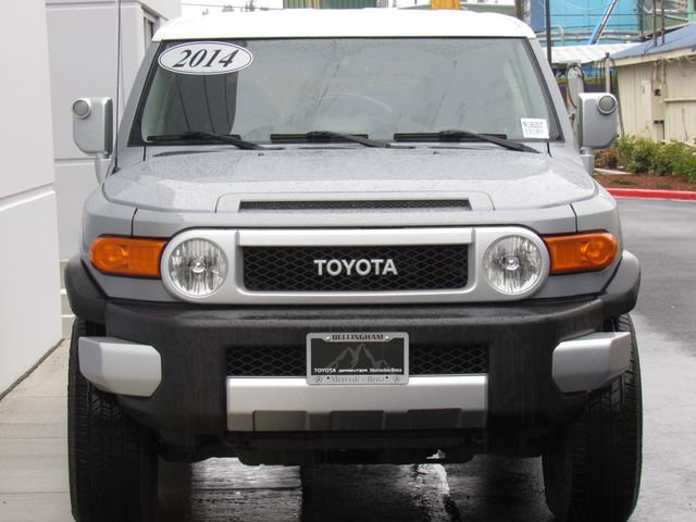 Used 2014 Toyota FJ Cruiser 4WD w/ Upgrade Package image 3
