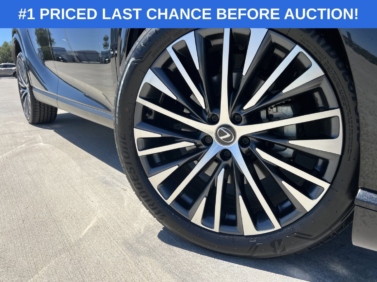 Used 2025 Lexus RX 350 Premium Plus w/ Accessory Package (Z1) FWD image 6