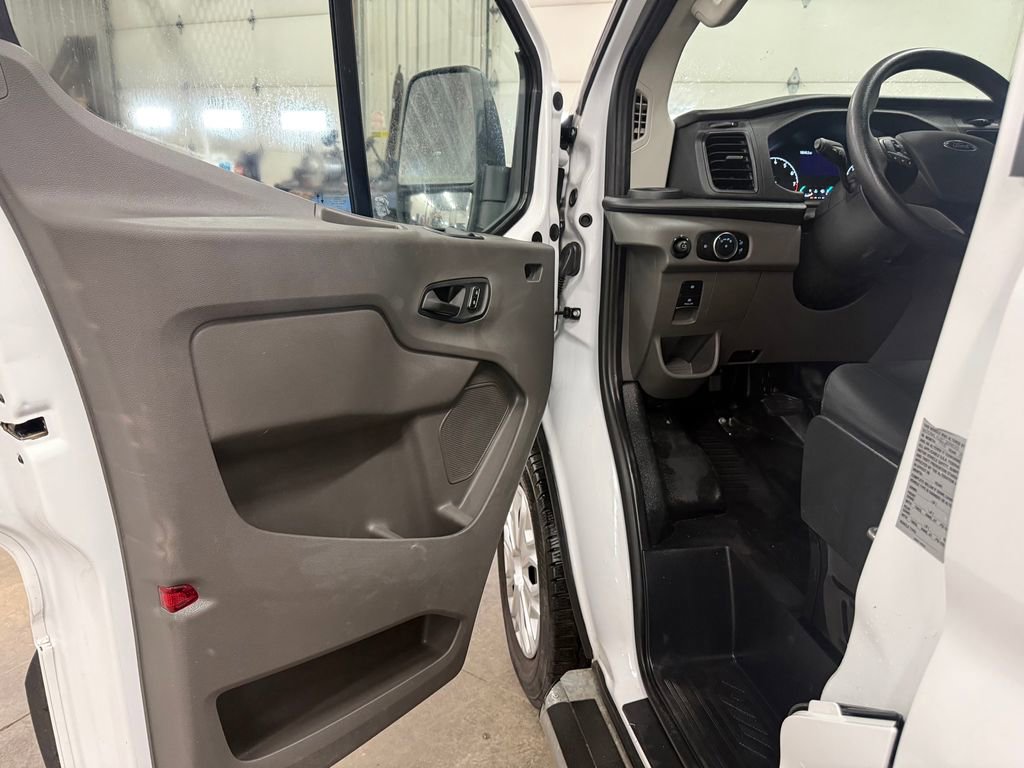 Used 2024 Ford Transit 250 Low Roof w/ Exterior Upgrade Package image 11