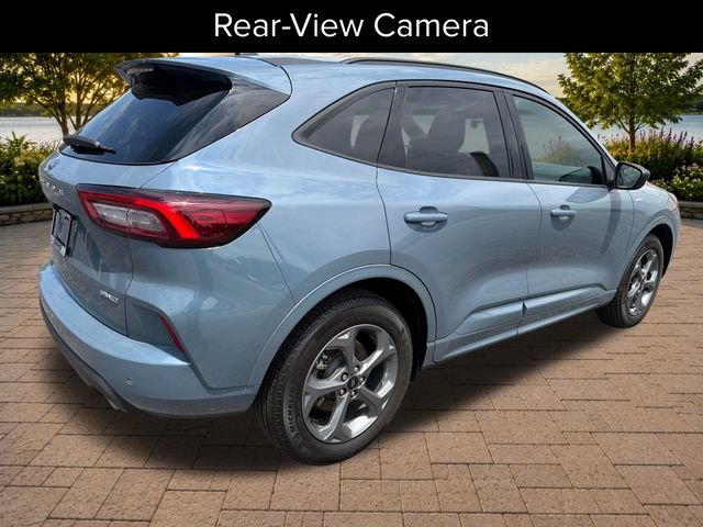 Used 2023 Ford Escape ST-Line w/ Tech Pack #1 AWD/4WD image 7