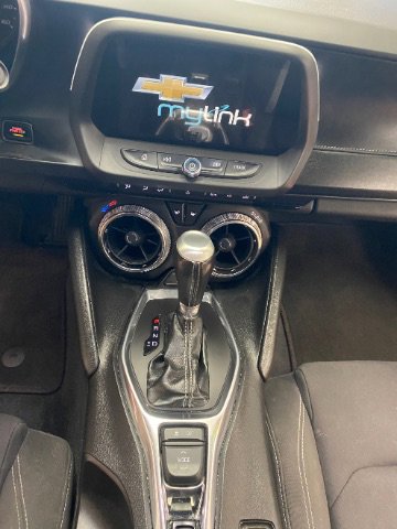Used 2018 Chevrolet Camaro LT w/ Technology Package image 19