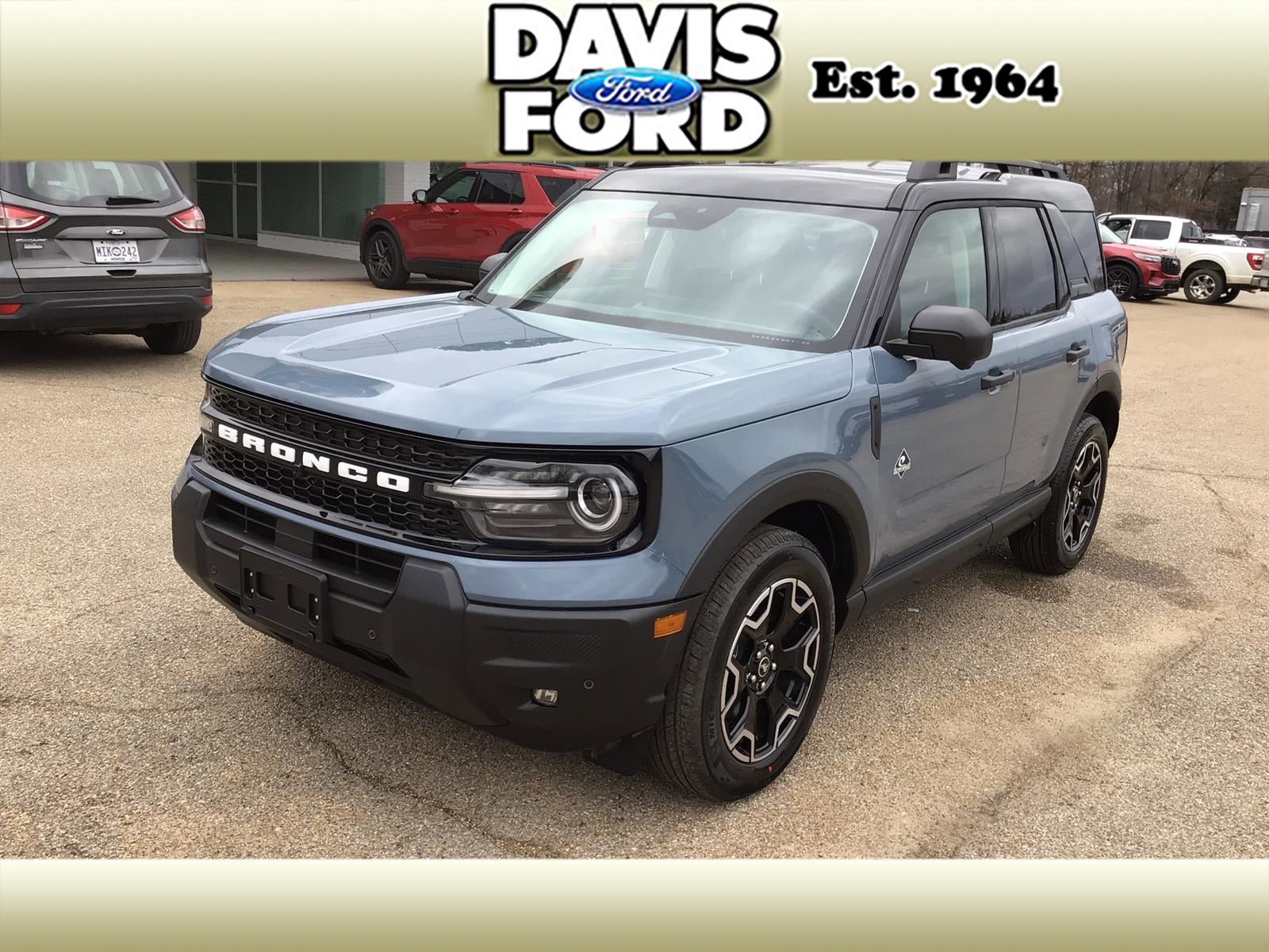 New 2026 Ford Bronco Sport Outer Banks w/ Outer Banks Tech Package+ image 1