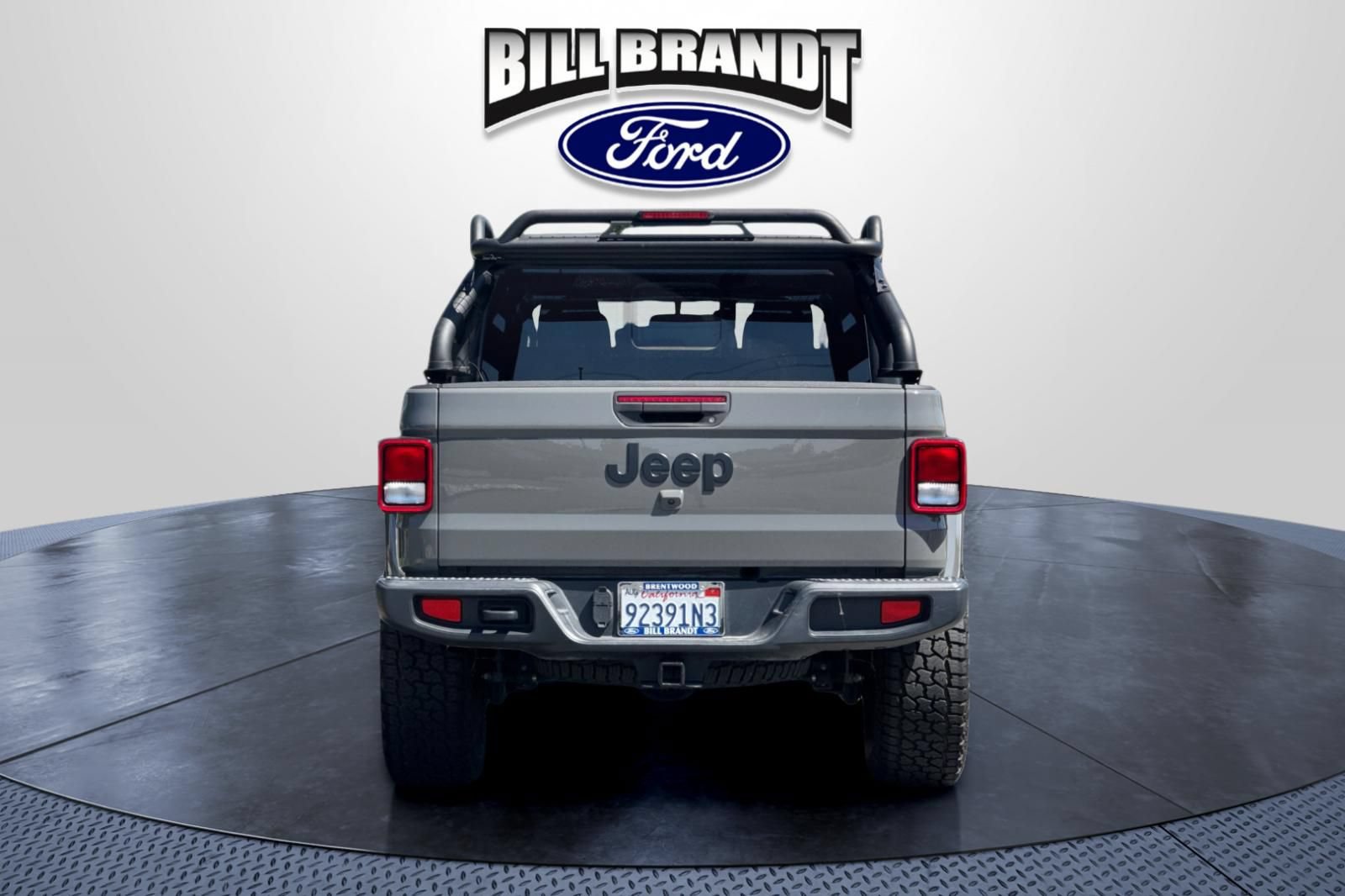 Used 2022 Jeep Gladiator Sport AWD/4WD image 4