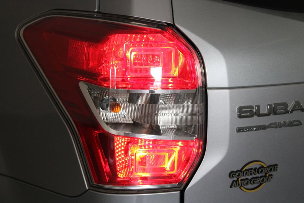 Used 2016 Subaru Forester 2.5i Touring w/ Eyesight & Navigation System AWD/4WD image 50