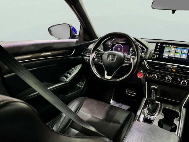 Used 2018 Honda Accord Sport image 29