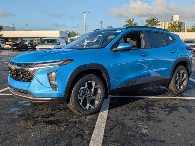 New 2025 Chevrolet Trax LT w/ Driver Confidence Package image 3