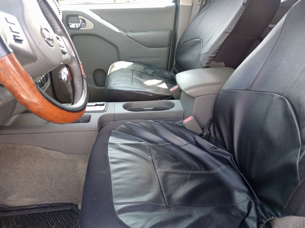 Used 2018 Nissan Frontier SV w/ Value Truck Package RWD image 9