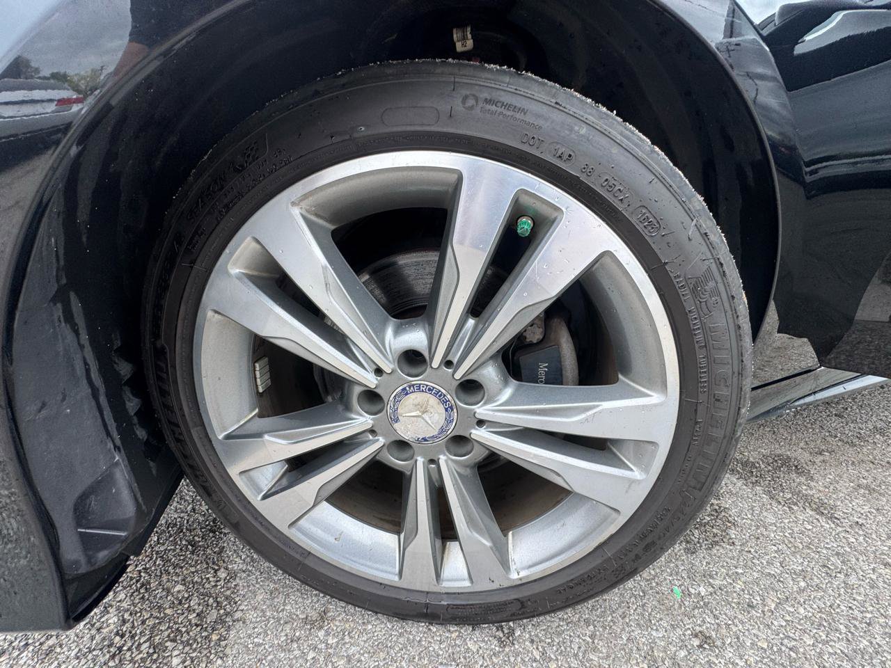 Used 2015 Mercedes-Benz E 350 4MATIC Sedan image 23