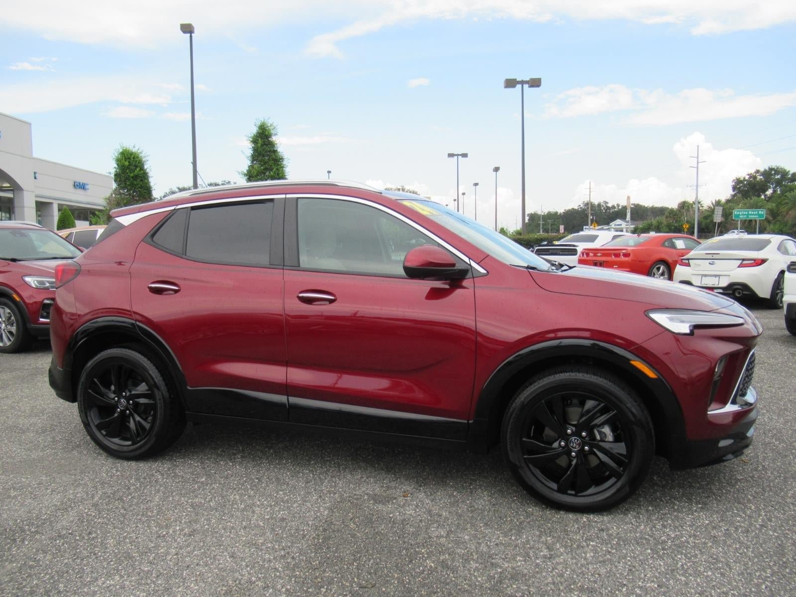Used 2024 Buick Encore GX Sport Touring w/ Comfort Package FWD image 2