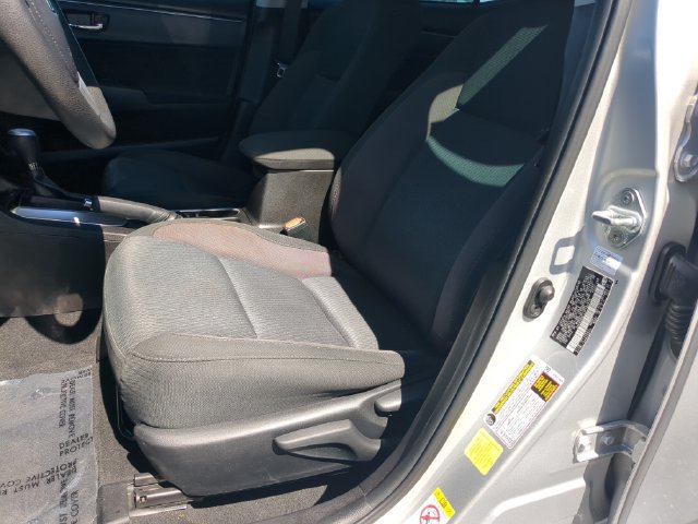 Used 2018 Toyota Corolla LE FWD image 22
