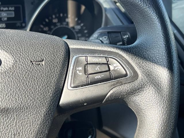 Used 2017 Ford Escape SE w/ Equipment Group 201A image 27