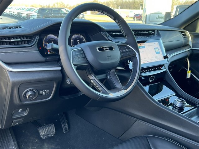 New 2026 Jeep Grand Cherokee L Limited image 15