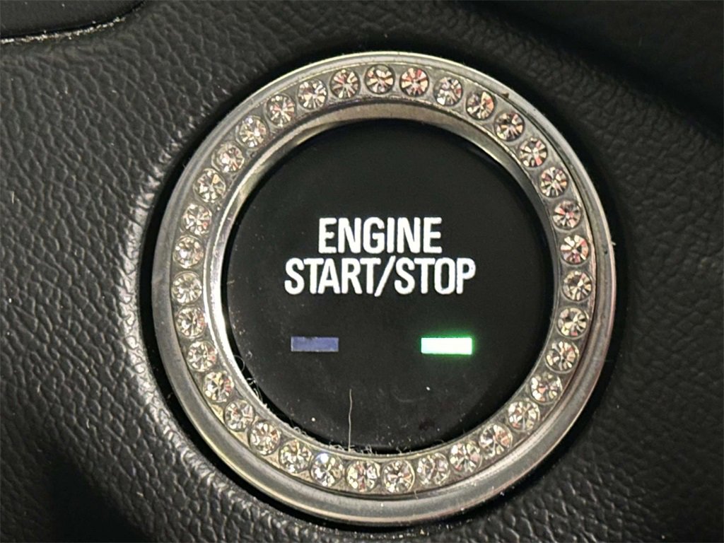 Used 2022 Chevrolet Equinox LT image 28