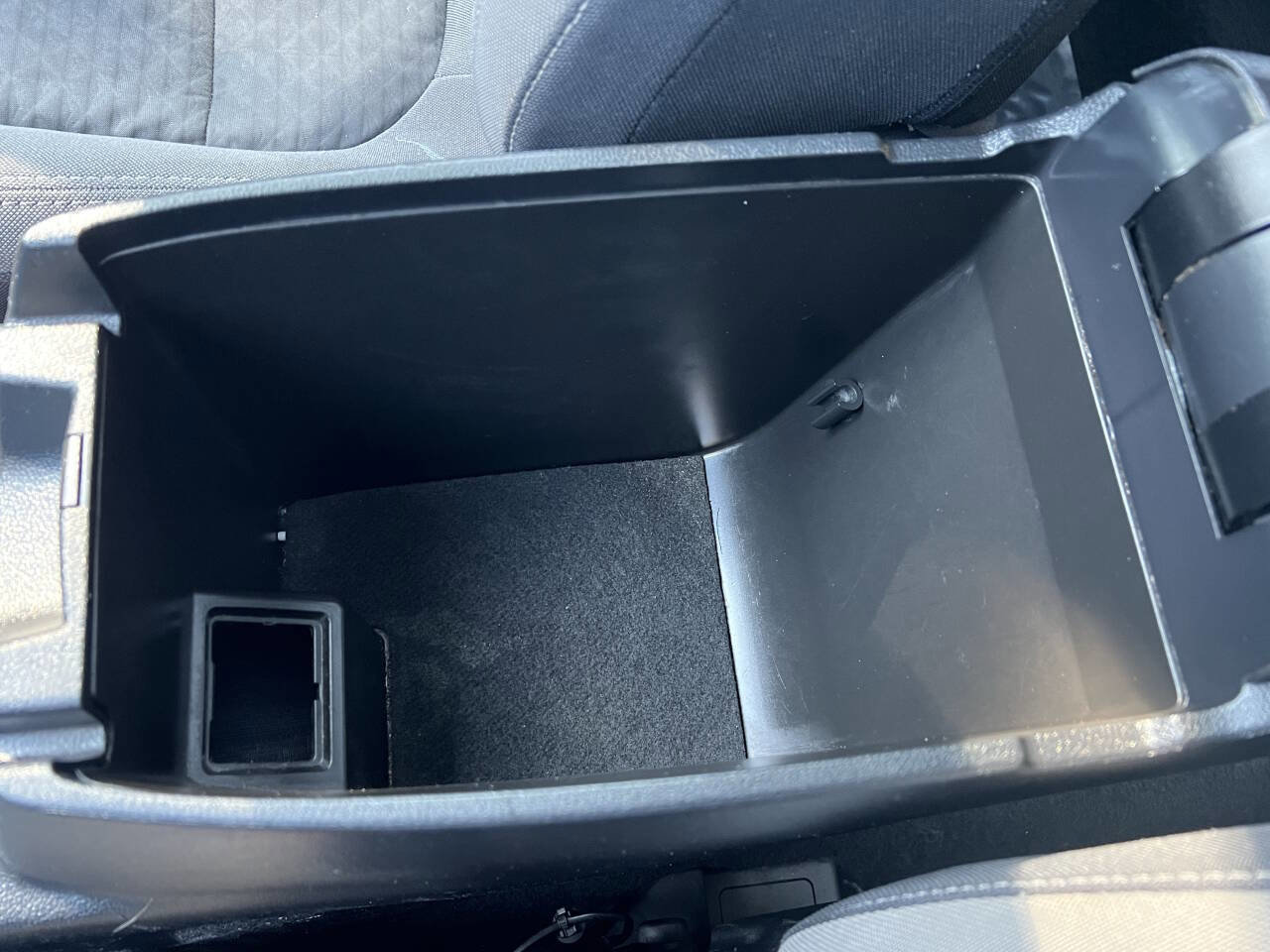 Used 2021 Ford Escape SE FWD image 24