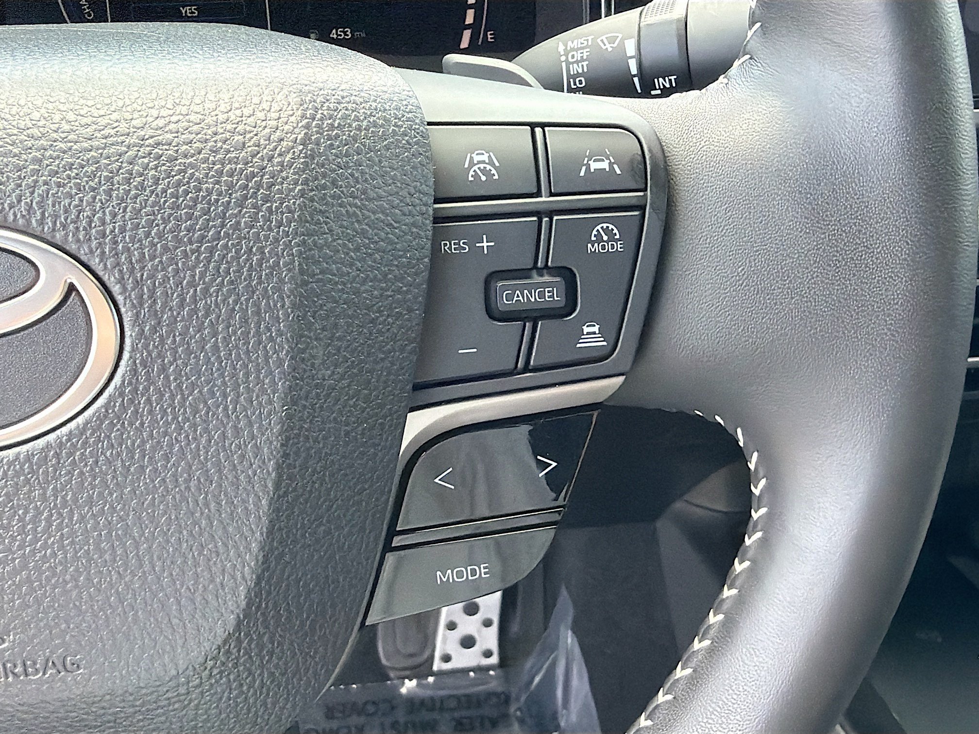 Used 2025 Toyota Camry SE w/ Multimedia Upgrade Package FWD image 37