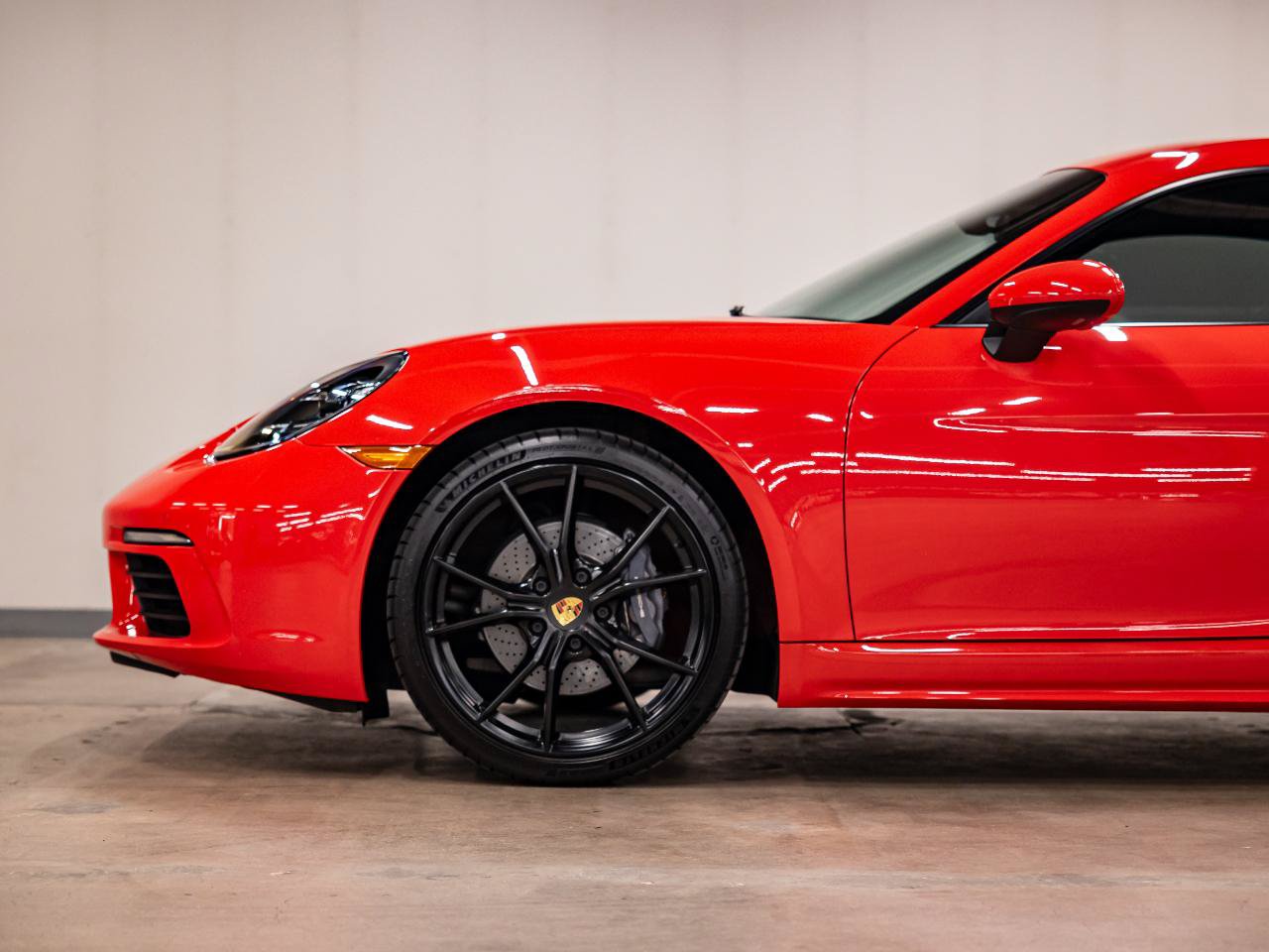 Used 2022 Porsche 718 Cayman RWD image 26