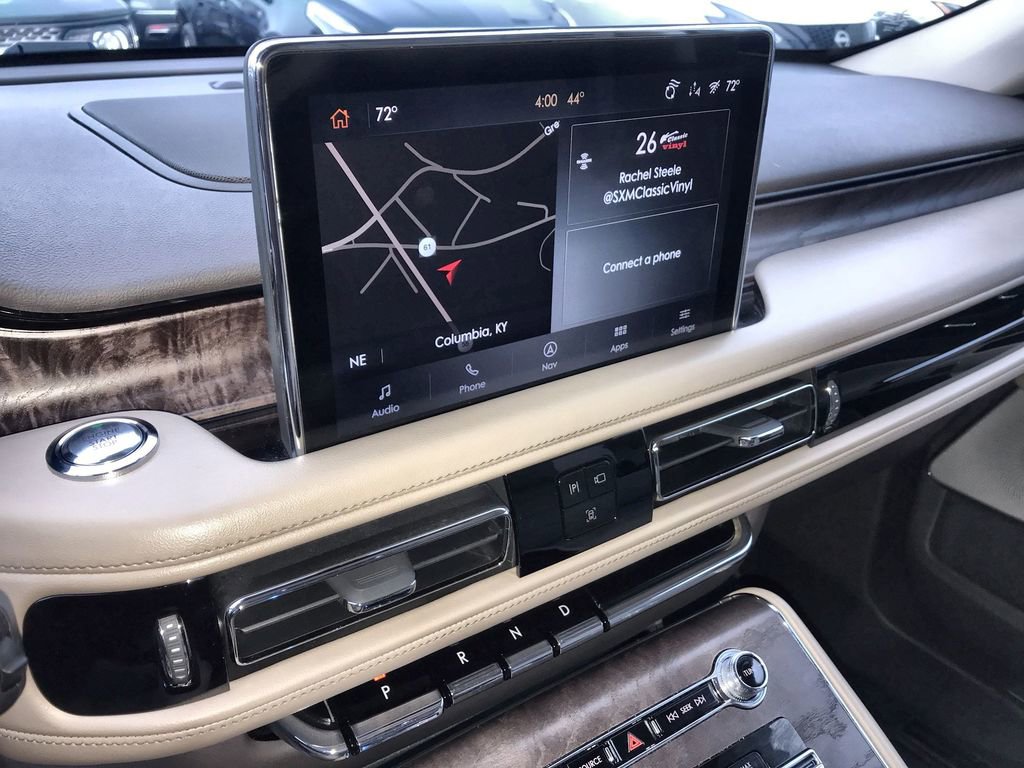 Used 2023 Lincoln Aviator Reserve w/ Equipment Group 201A image 16