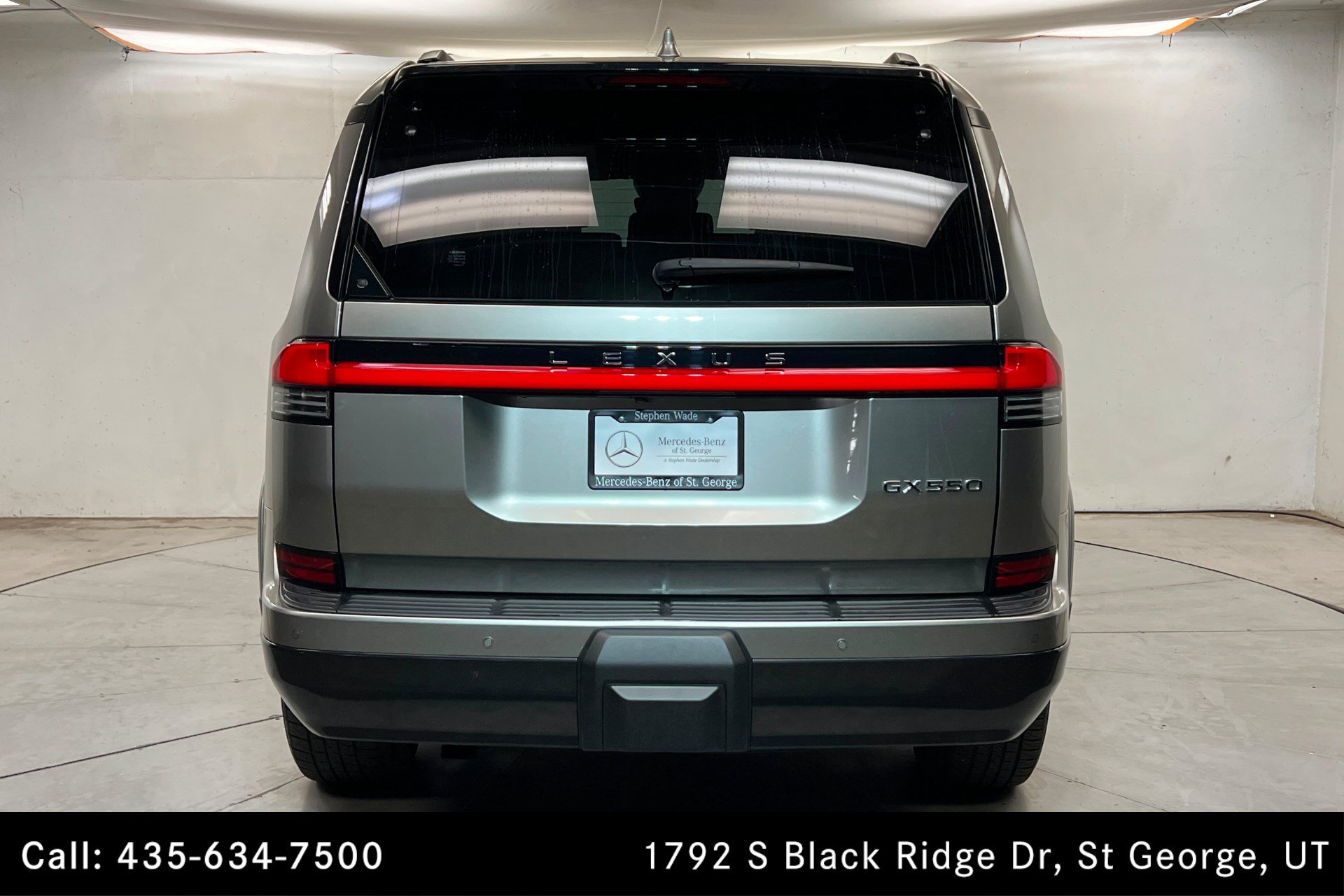 Used 2024 Lexus GX 550 w/ Accessory Package (Z1) AWD/4WD image 4