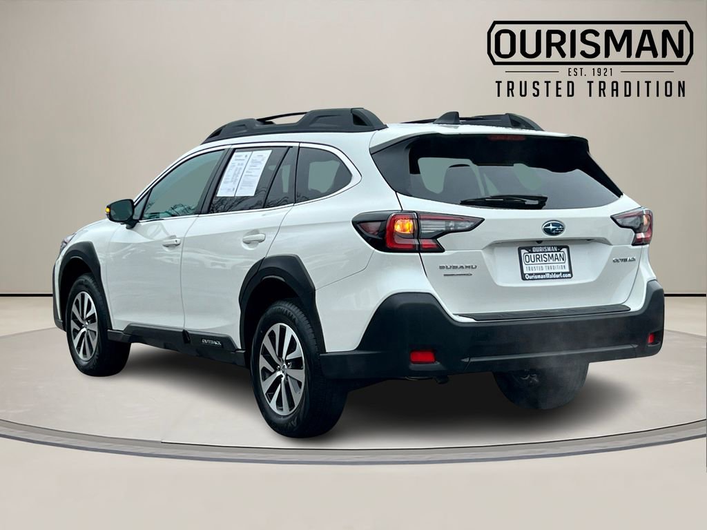 Certified 2025 Subaru Outback Premium image 4