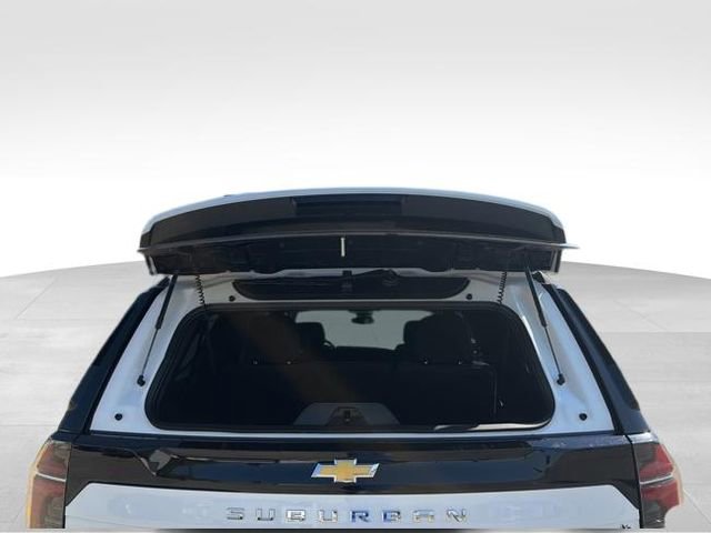 New 2026 Chevrolet Suburban LS image 13