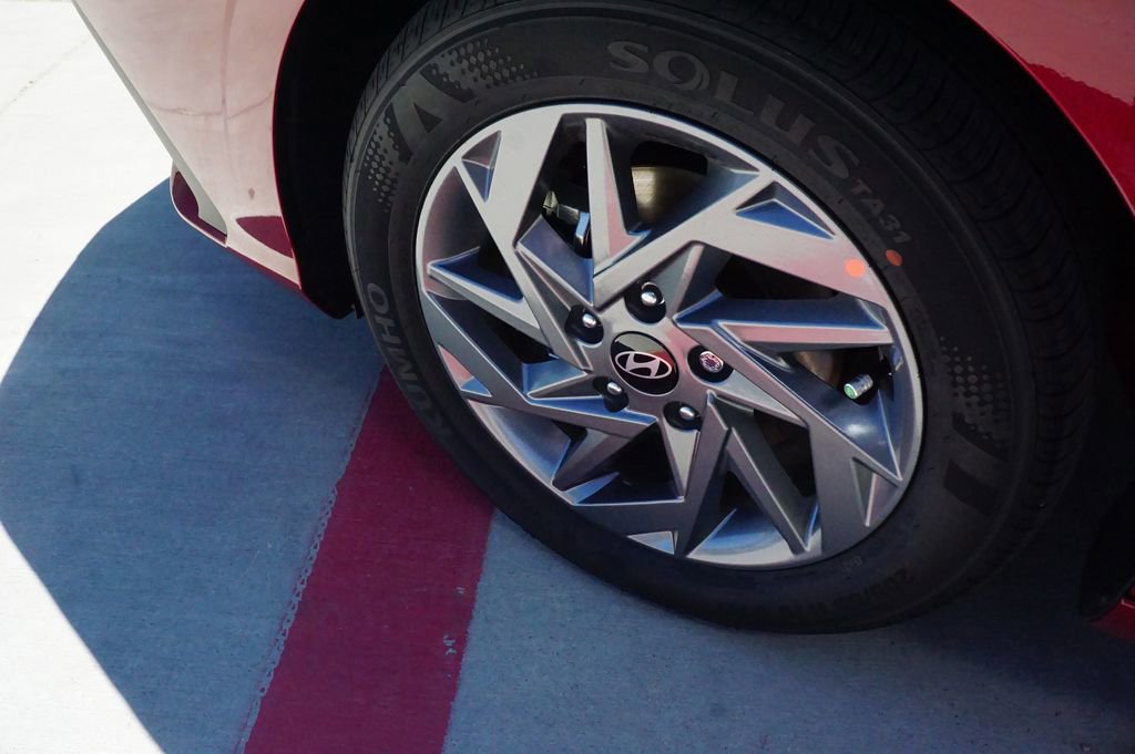 New 2025 Hyundai Elantra Blue image 10