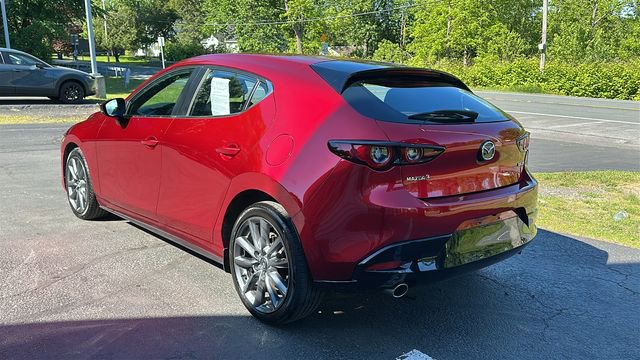 Used 2023 MAZDA MAZDA3 s FWD image 7