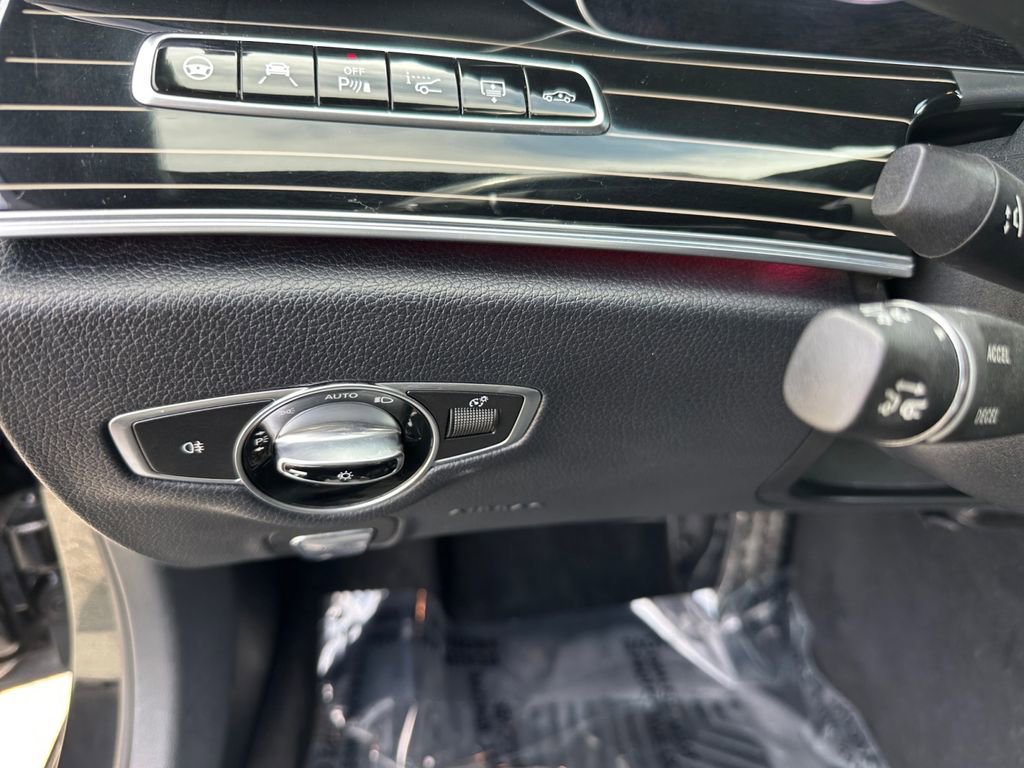 Used 2018 Mercedes-Benz E 43 AMG 4MATIC Sedan image 27