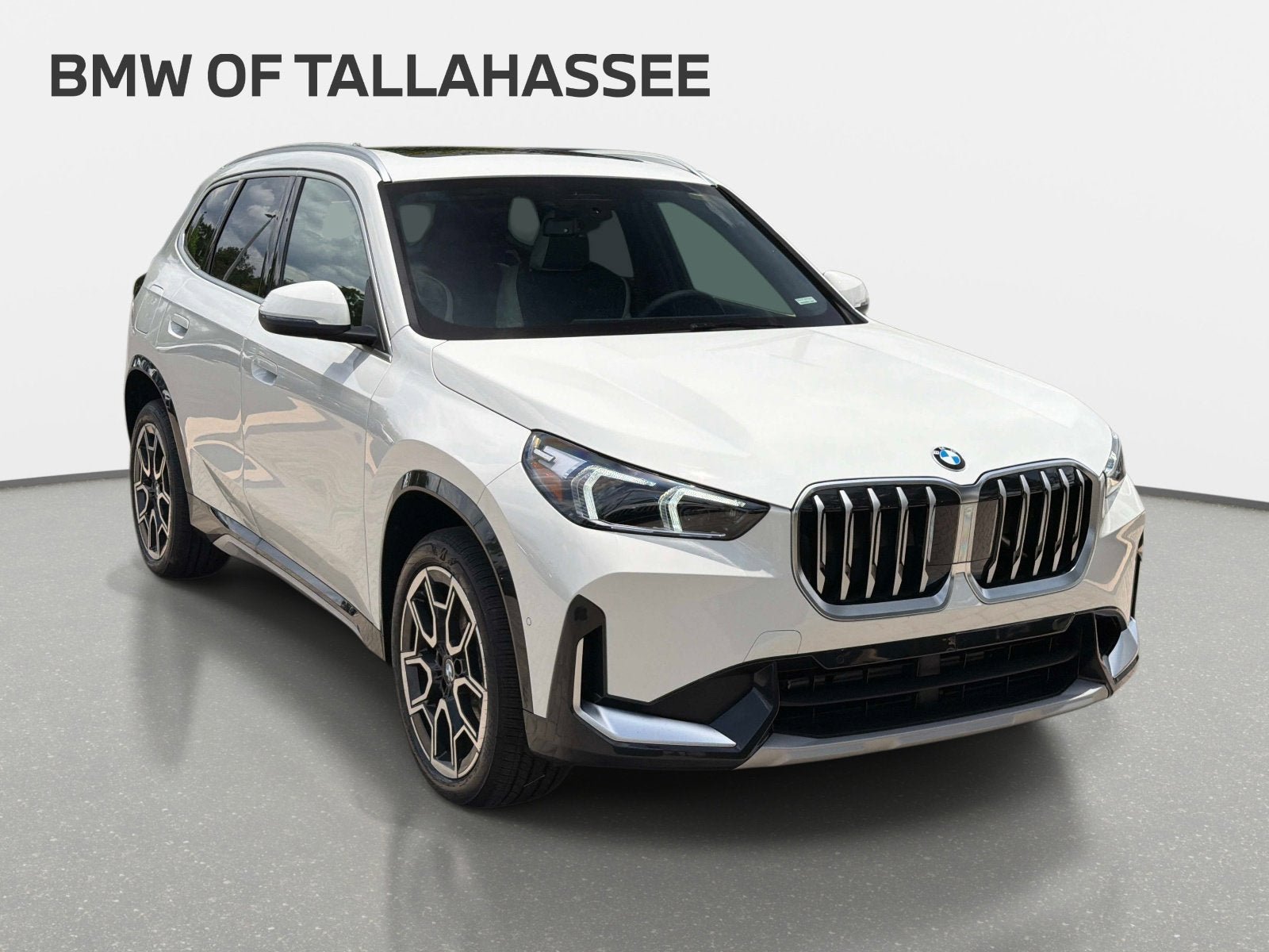 New 2026 BMW X1 xDrive28i w/ Convenience Package AWD/4WD image 3