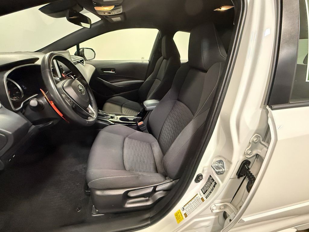 Used 2021 Toyota Corolla SE image 12