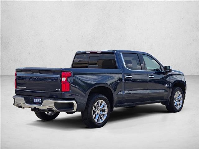 Used 2022 Chevrolet Silverado 1500 LTZ w/ Z71 Off-Road Package AWD/4WD image 5