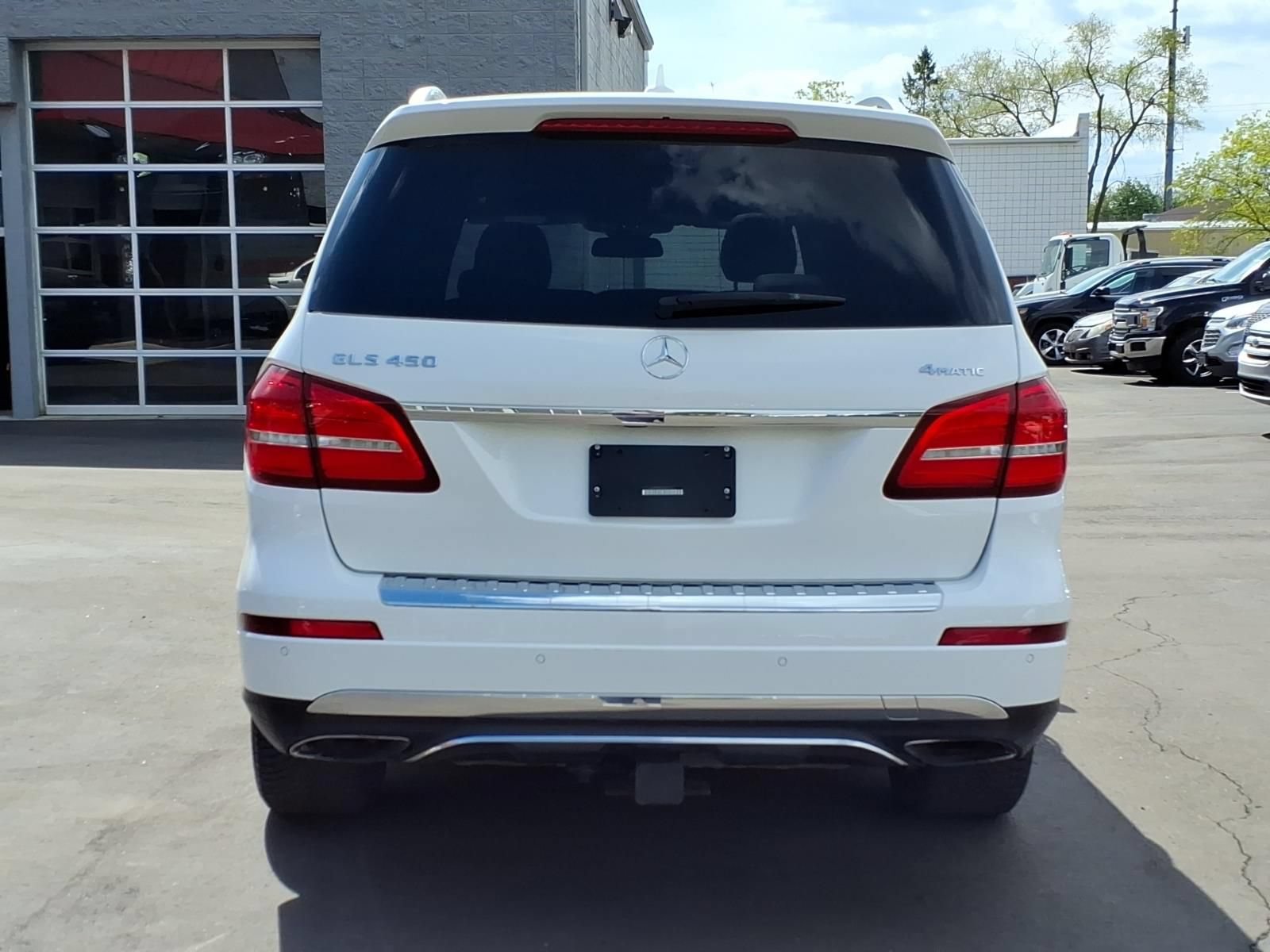 Used 2017 Mercedes-Benz GLS 450 4MATIC image 4