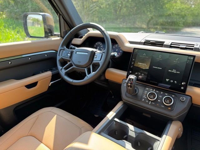 New 2026 Land Rover Defender 110 X-Dynamic SE AWD/4WD image 28