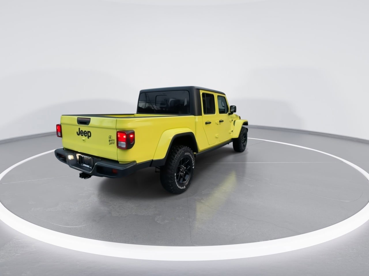 Used 2023 Jeep Gladiator Willys image 19