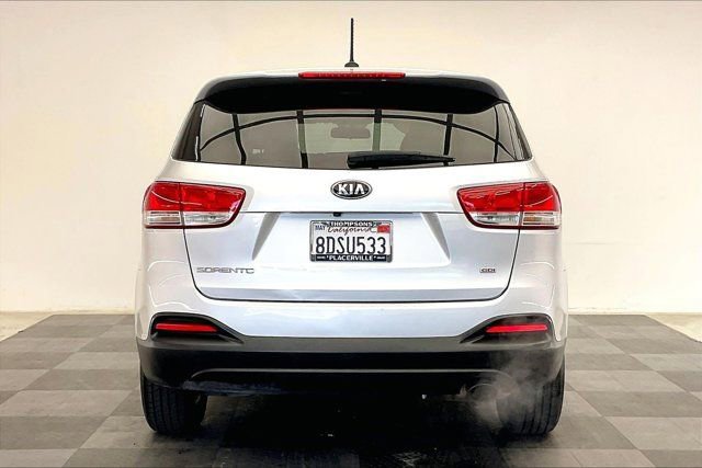 Used 2018 Kia Sorento L image 3