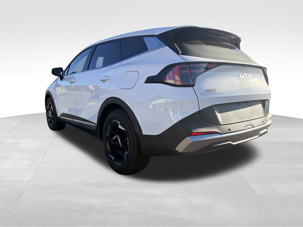 Used 2026 Kia Sportage EX FWD image 37
