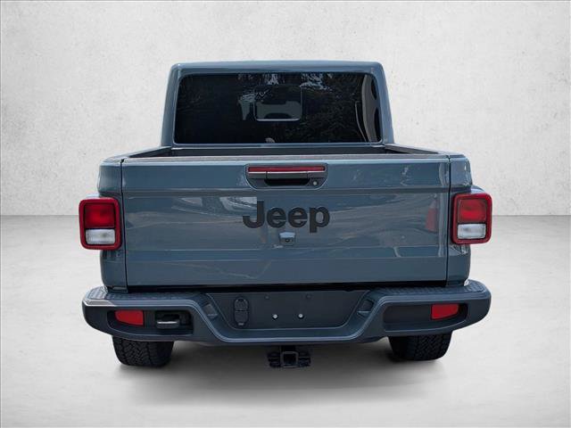 Used 2024 Jeep Gladiator Sport AWD/4WD image 7