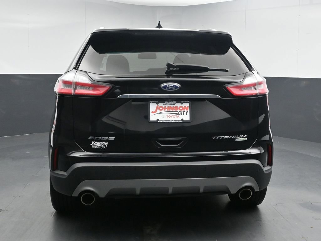Used 2019 Ford Edge Titanium w/ Cargo Accessory Package image 7