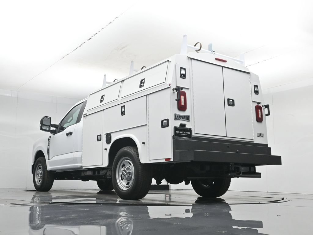 New 2026 Ford F350 XL w/ XL Chrome Package RWD image 50