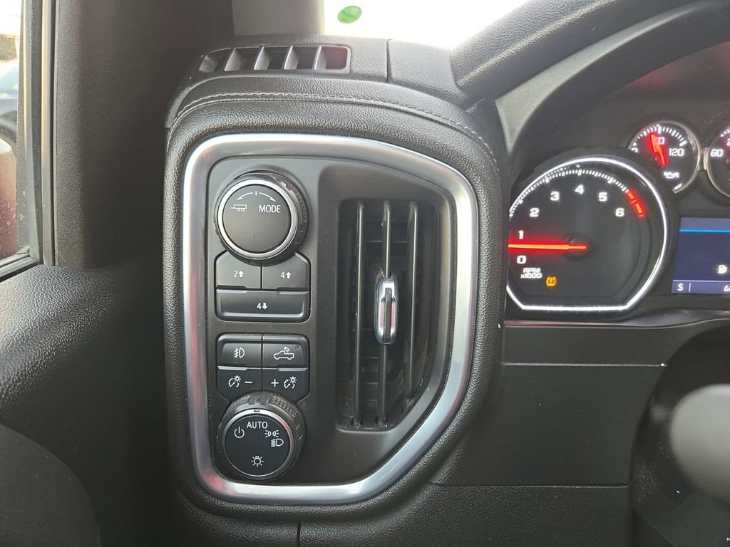 Used 2022 Chevrolet Silverado 2500 LT w/ Convenience Package image 20