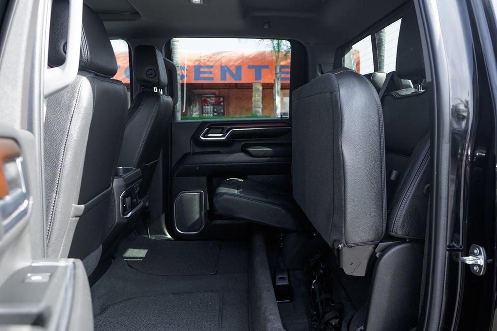 Used 2024 GMC Sierra 3500 Denali w/ Denali Reserve Package AWD/4WD image 40