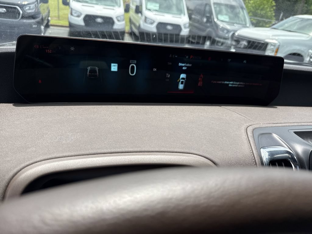 Used 2025 Ford Expedition Max King Ranch AWD/4WD image 27