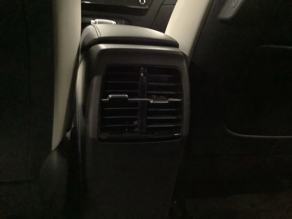Certified 2025 Kia Niro EX FWD image 16