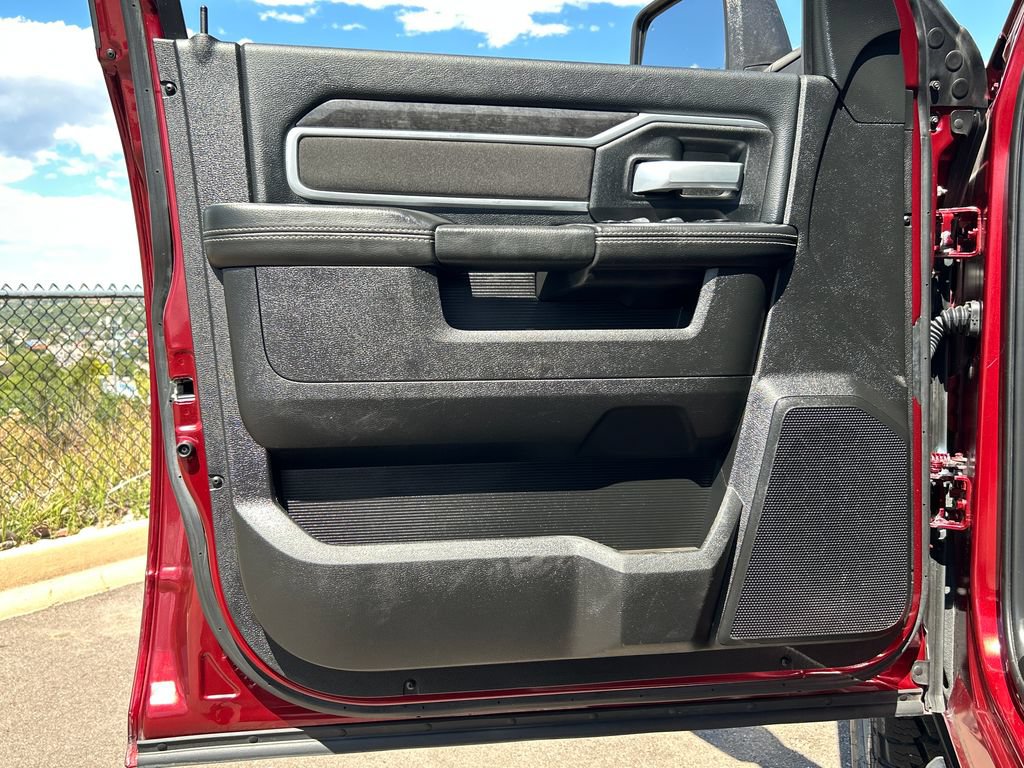 Used 2024 RAM 2500 Big Horn w/ Night Edition AWD/4WD image 23
