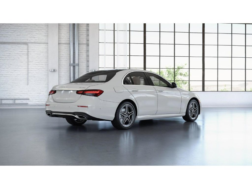 Used 2023 Mercedes-Benz E 350 4MATIC Sedan image 22